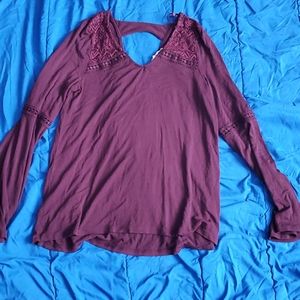 Light super cute shirt